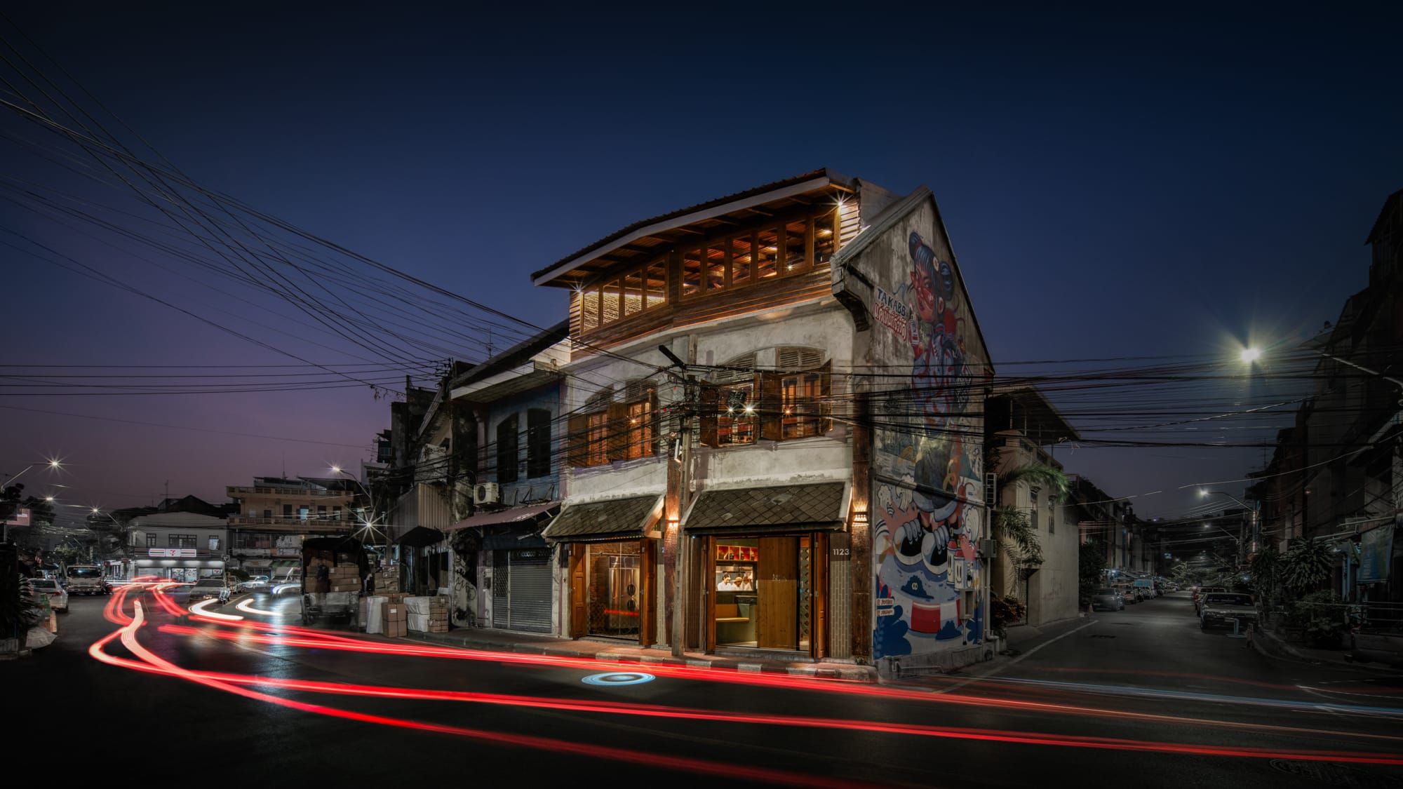 พนักงานเสิร์ฟ (Service Staff / Waiter / Waitress) workplace